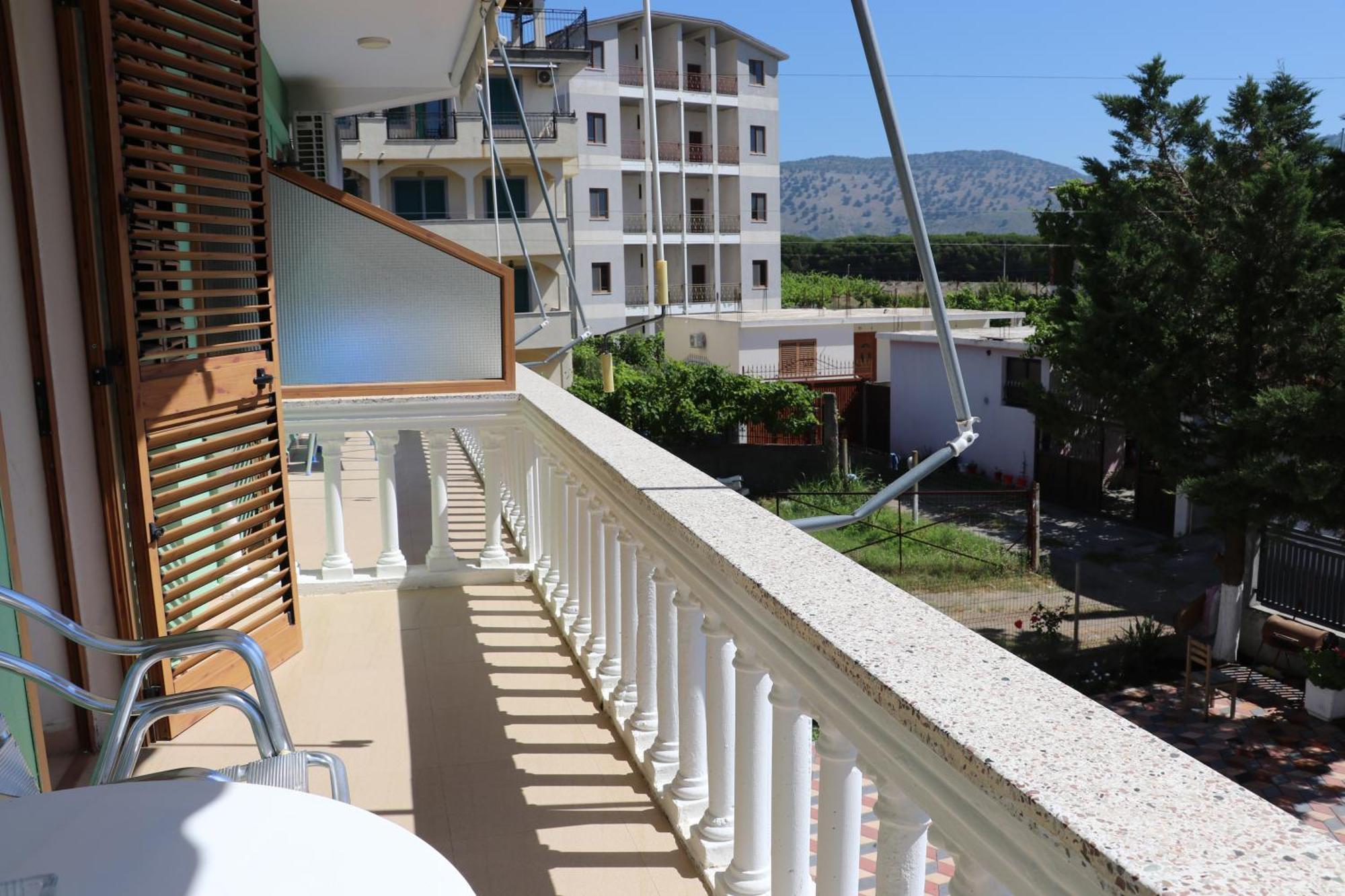 Apartment Celaj Velipoje Exterior photo